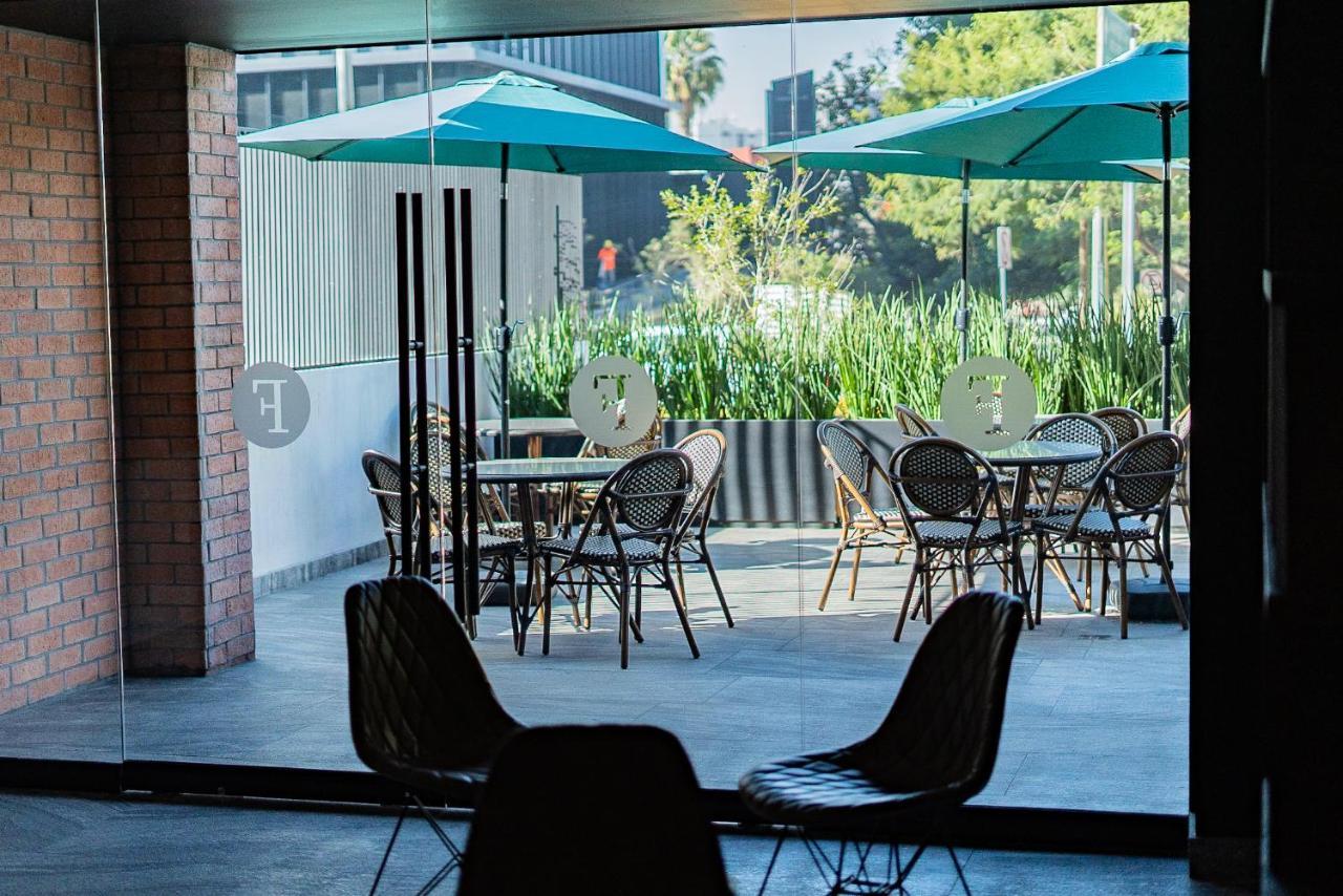 Fulton Business Luxury Hotel 과달라하라 외부 사진