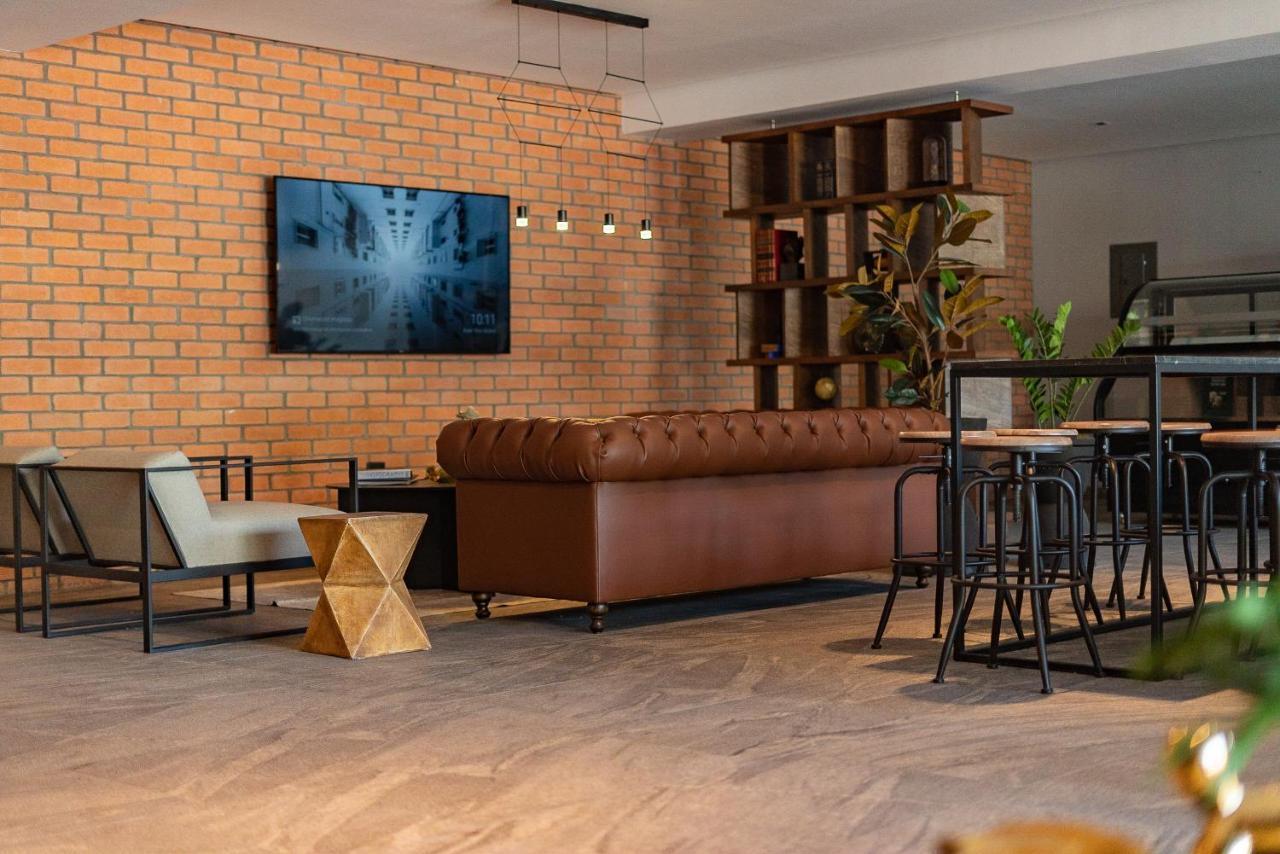 Fulton Business Luxury Hotel 과달라하라 외부 사진