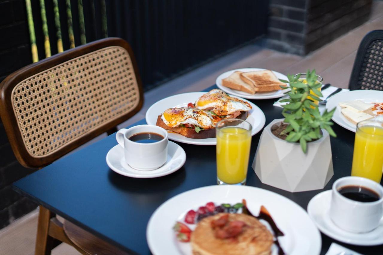 Fulton Business Luxury Hotel 과달라하라 외부 사진