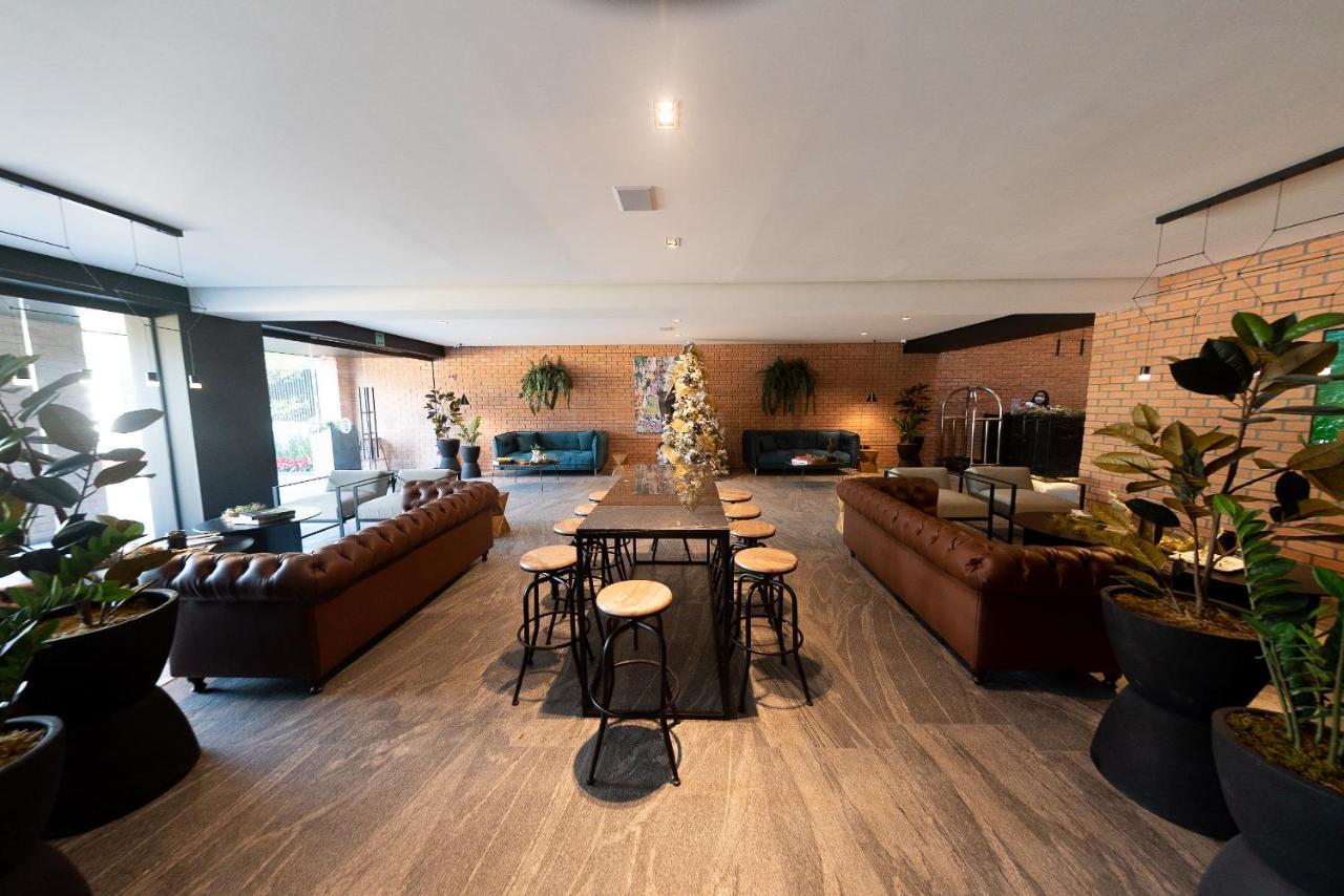 Fulton Business Luxury Hotel 과달라하라 외부 사진